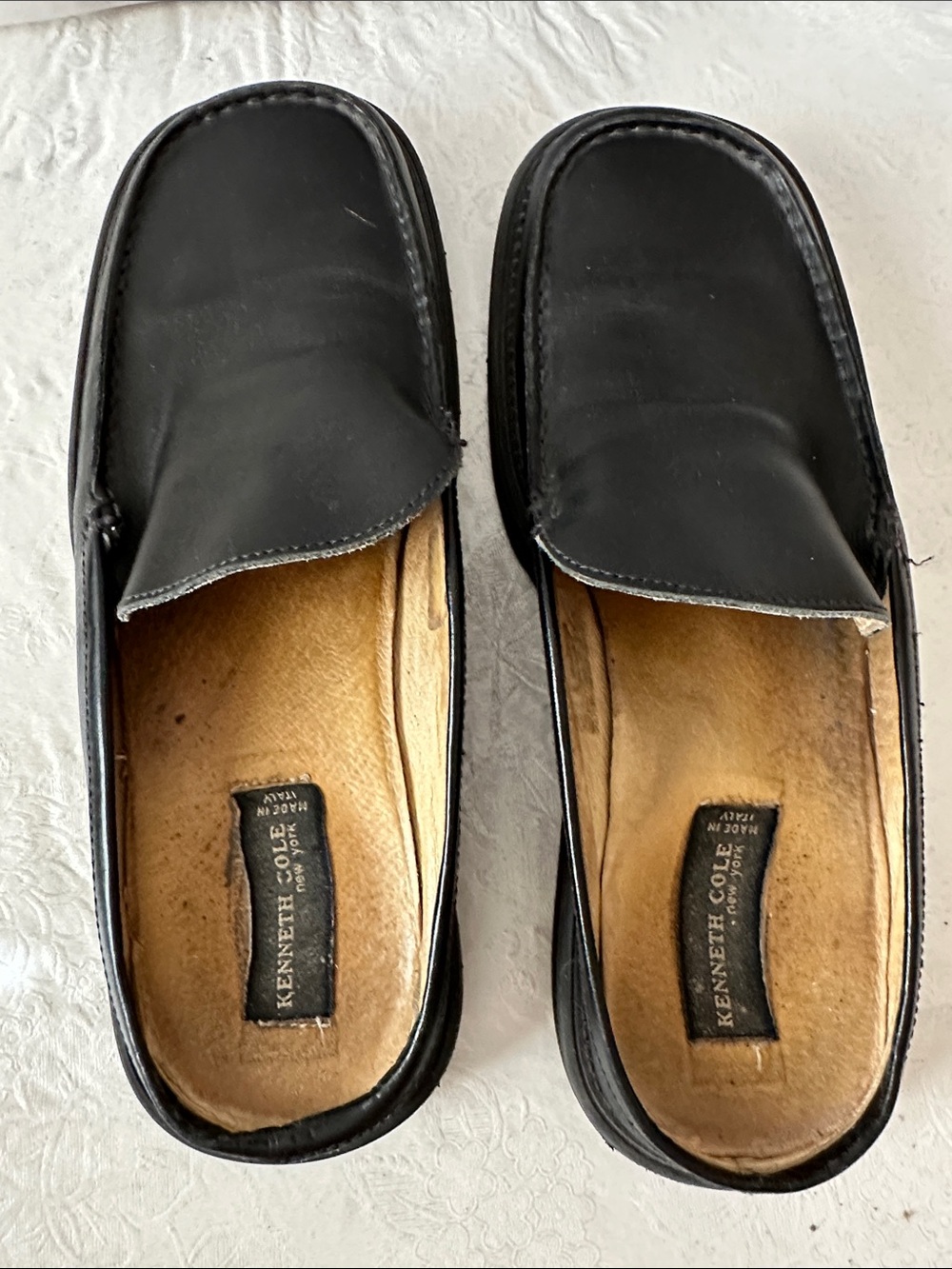 Kenneth Cole Black Leather Loafers slides